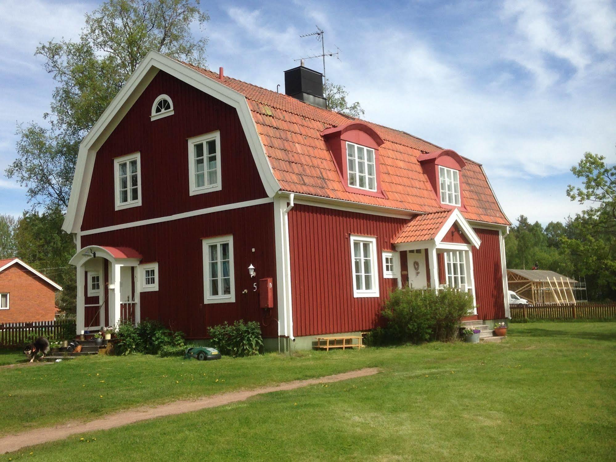 Mora Vandrarhem Och Gaesthem Vinäs Esterno foto
